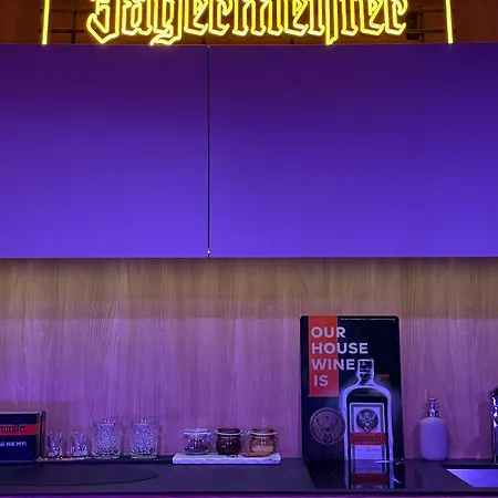 Bdsm Swing Klima Jakosc, Idelny Na Prezent ,lustra Wszedzie ,super Wygodne Lozko , Hustawka , Tylko Dla Doroslych Adults Only Parking W Cenie 公寓