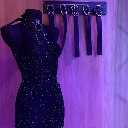 Bdsm Swing Klima Jakosc, Idelny Na Prezent ,lustra Wszedzie ,super Wygodne Lozko , Hustawka , Tylko Dla Doroslych Adults Only Parking W Cenie Lägenhet