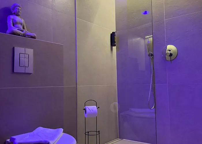 Apartament Bdsm Swing Klima Lustra Super Wygodne łóżko , Huśtawka ,dla Dorosłych Adults Only *