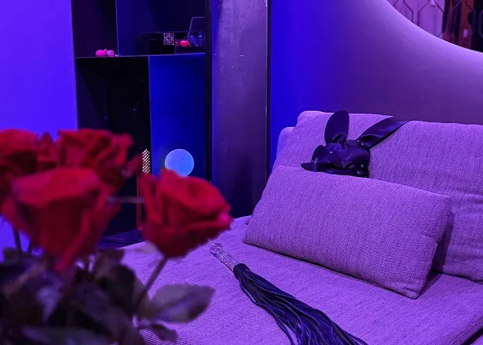 Bdsm Swing Klima Lustra Super Wygodne łóżko , Huśtawka ,dla Dorosłych Adults Only Apartament